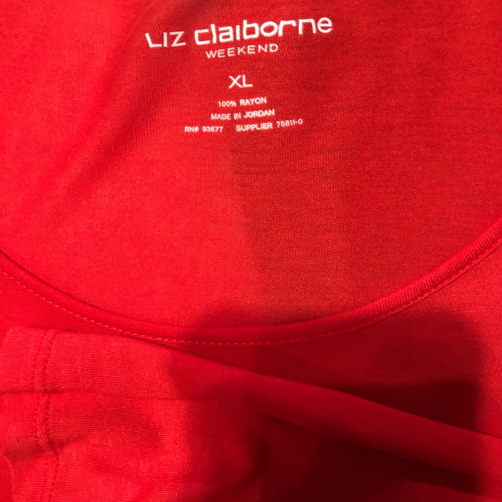 NWT red top